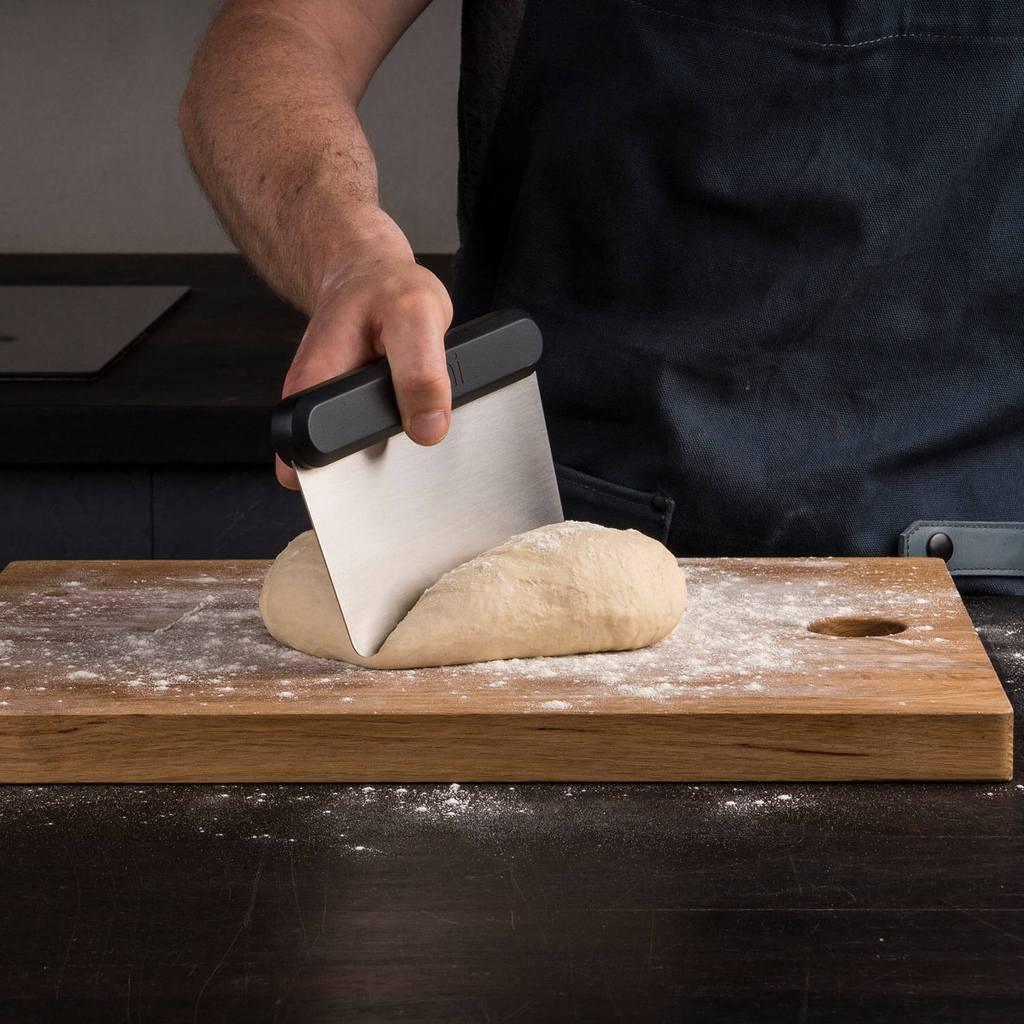 Ooni Pizza Dough Scraper Cutter